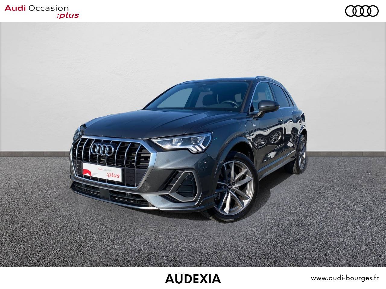 AUDI Q3 à  Saint Amand Montrond